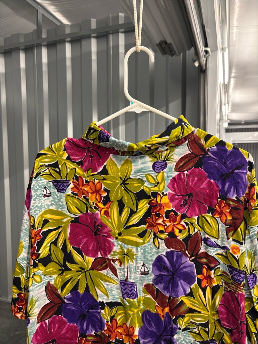 Liz & Me Floral Hawaiian Button-Up Shirt - Multicolor Bold Vibrant Tropical 3X - Picture 8 of 16